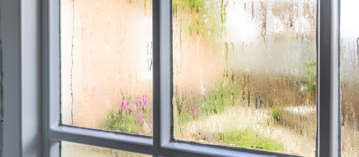 Condensation on old window panes
